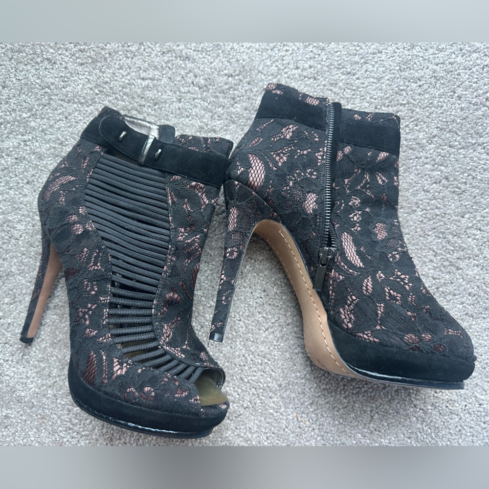 Sam Edelman Black & Brown Lace 5 inch high heel booties with side buckle